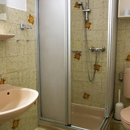 アパート Haus-am-deich-wohnung-1 *